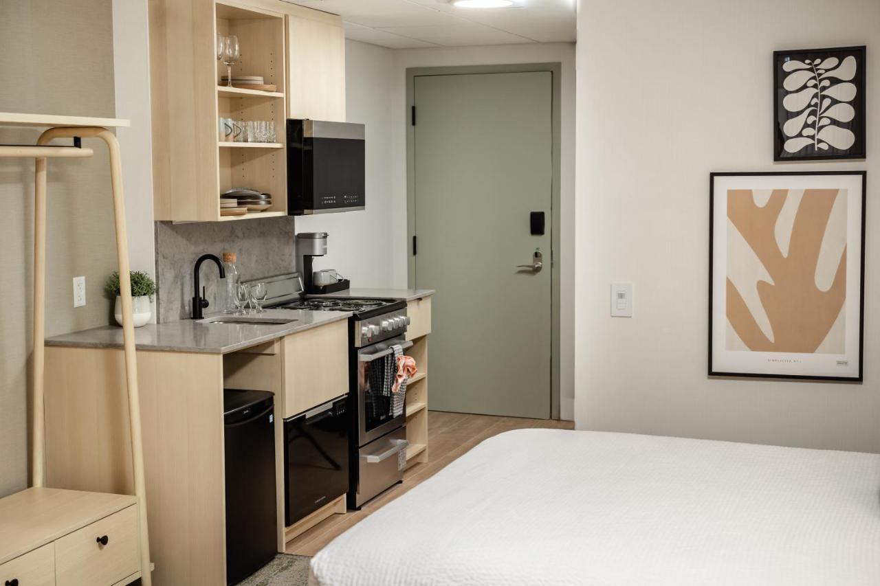 Hotel Sawridge Inn&conference Centre